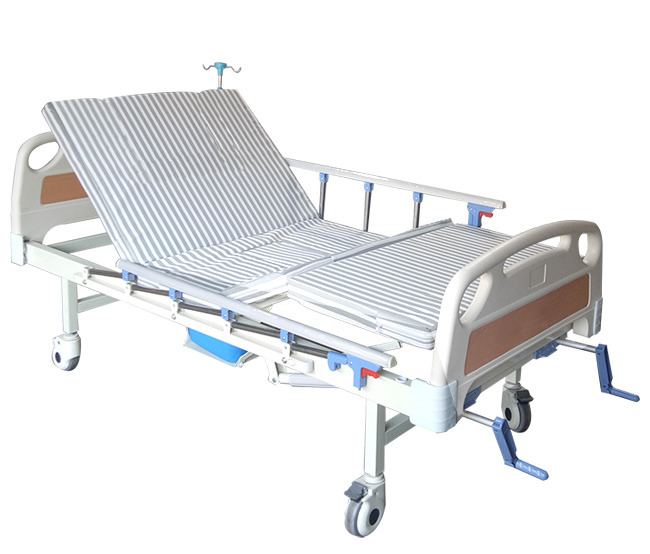 Giường y tế 3 tay quay NIKITA DCN03
