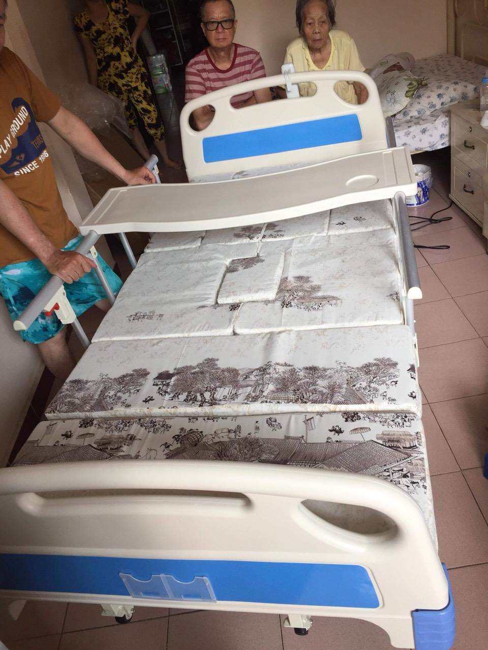 Giường tự động đa chức năng lucass