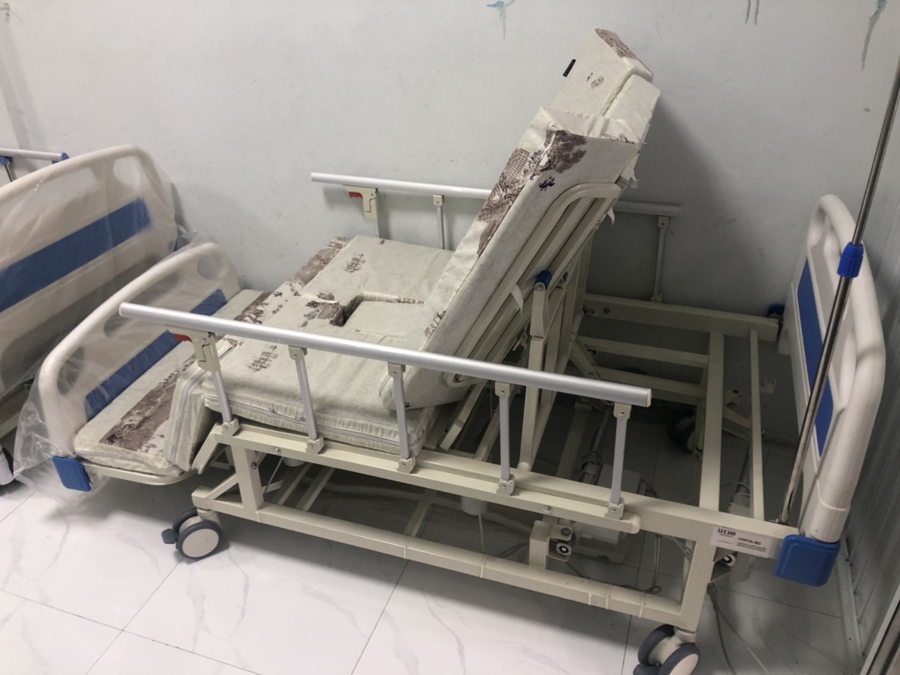 Giường điện lucass Gb-t5D