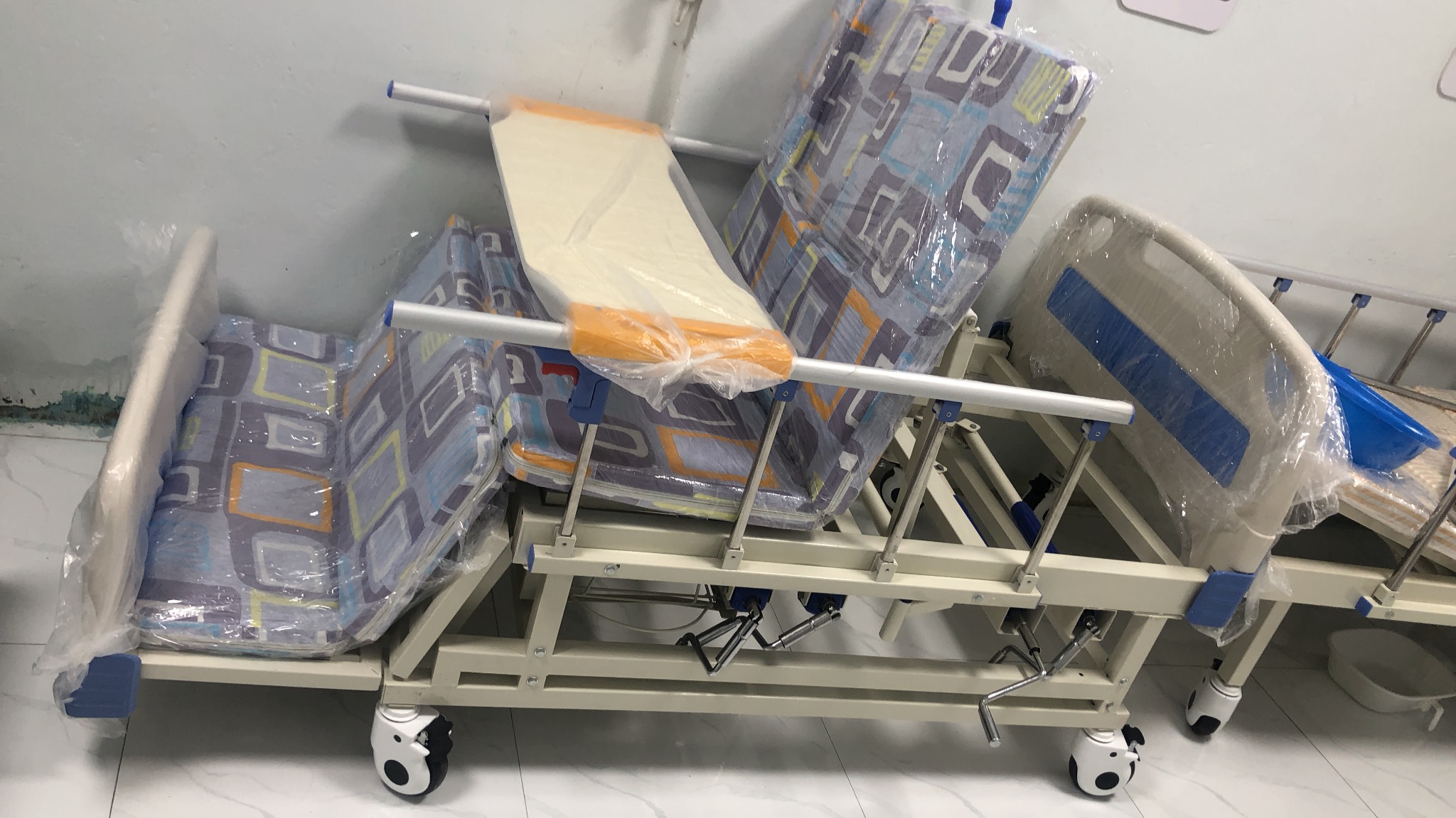 Giường bệnh nikita DCn04
