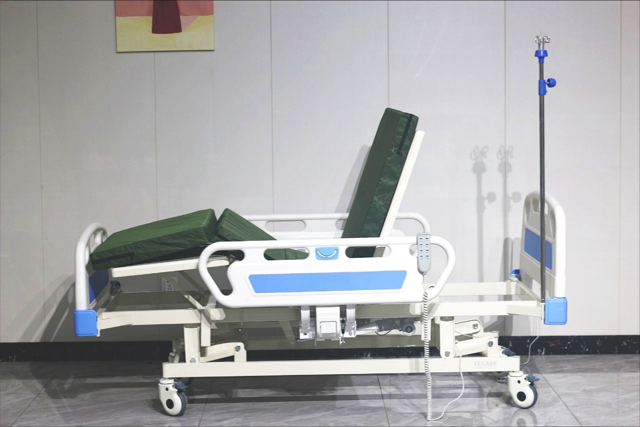 Giường điện 3 chức năng lucass GB-3E