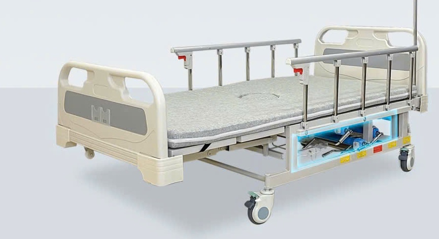 Giường bệnh 4 tay quay nệm liền khối MAKATA TQ04