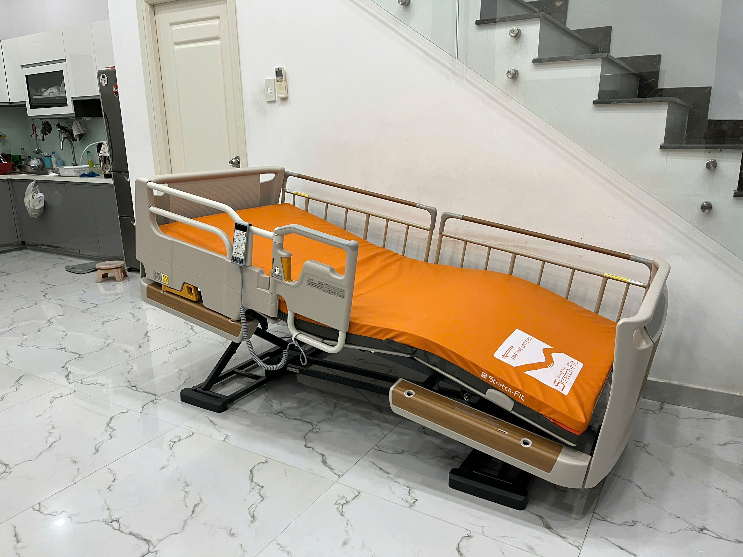 Giường ngủ cao cấp  Paramount Bed Rakusho Z